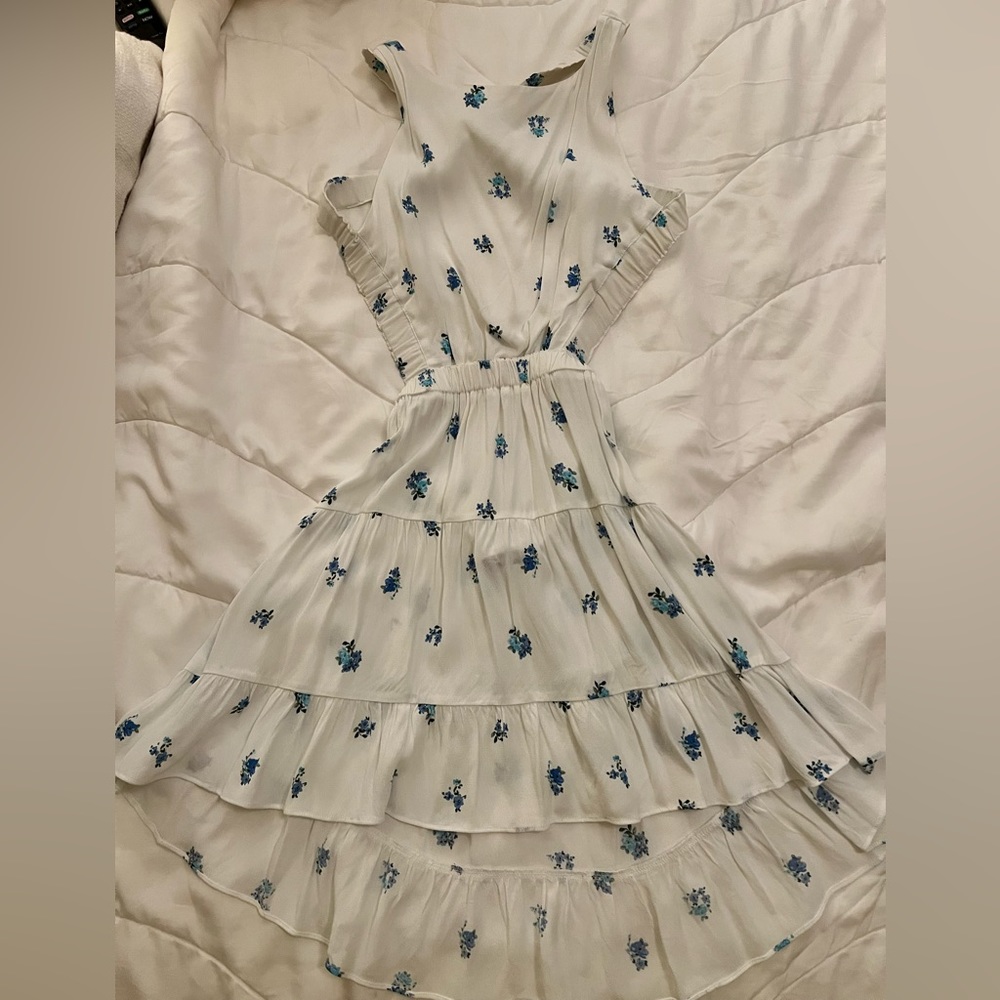 White and Blue Floral Backless Mini Dress